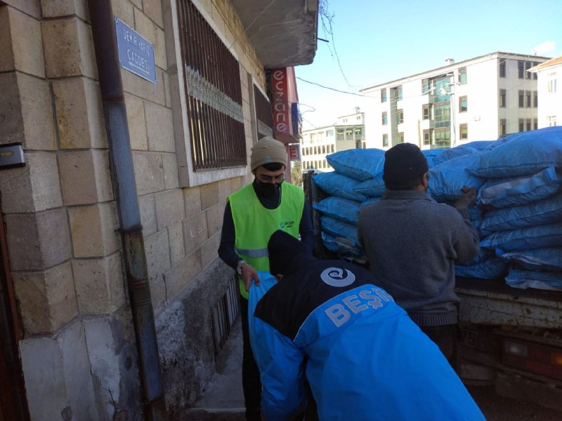 Nevşehir’de Yaşlılara Yakacak Yardımı