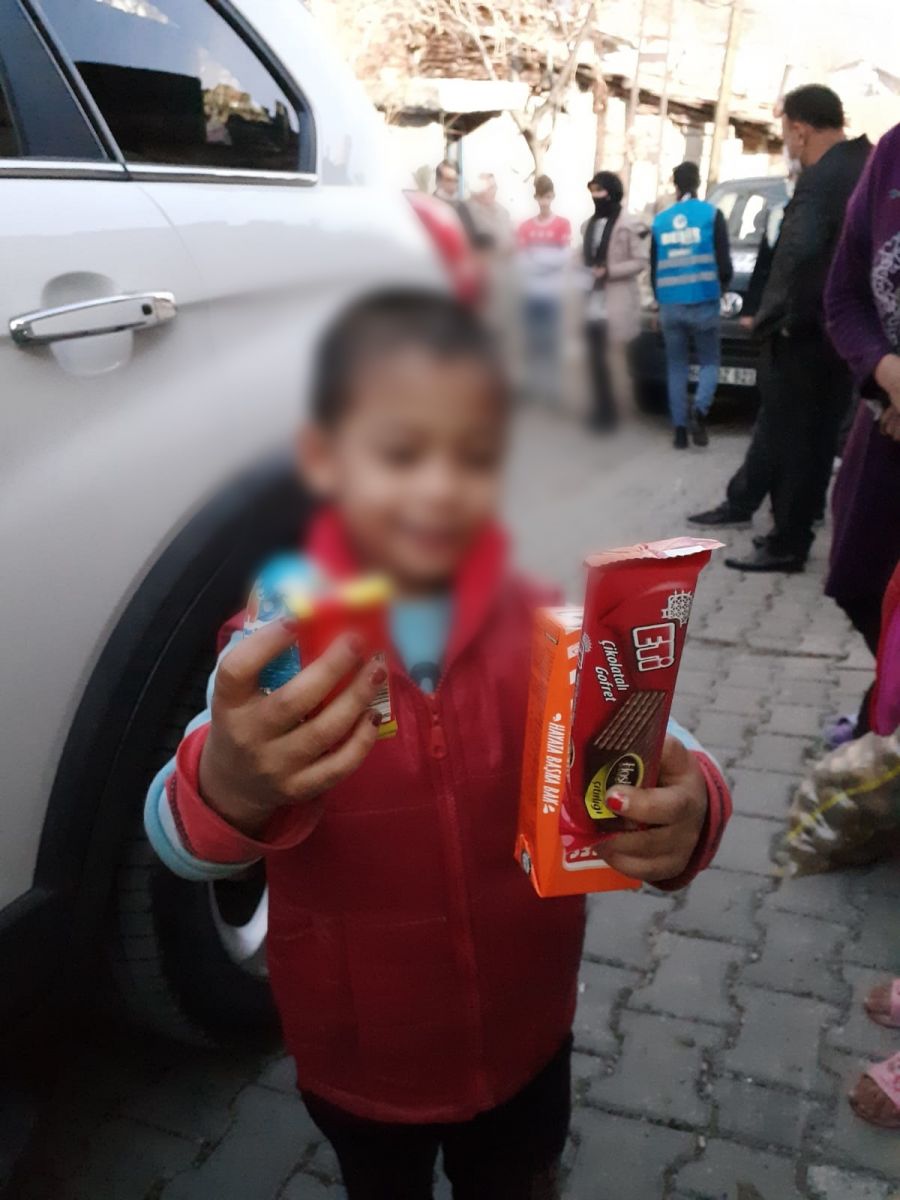 Tokat’ta Yetimlere Yardım