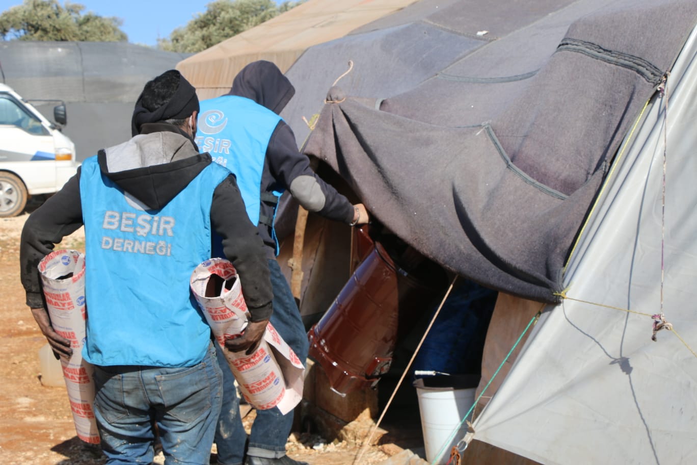 İdlib’e Soba ve Kömür Yardımı
