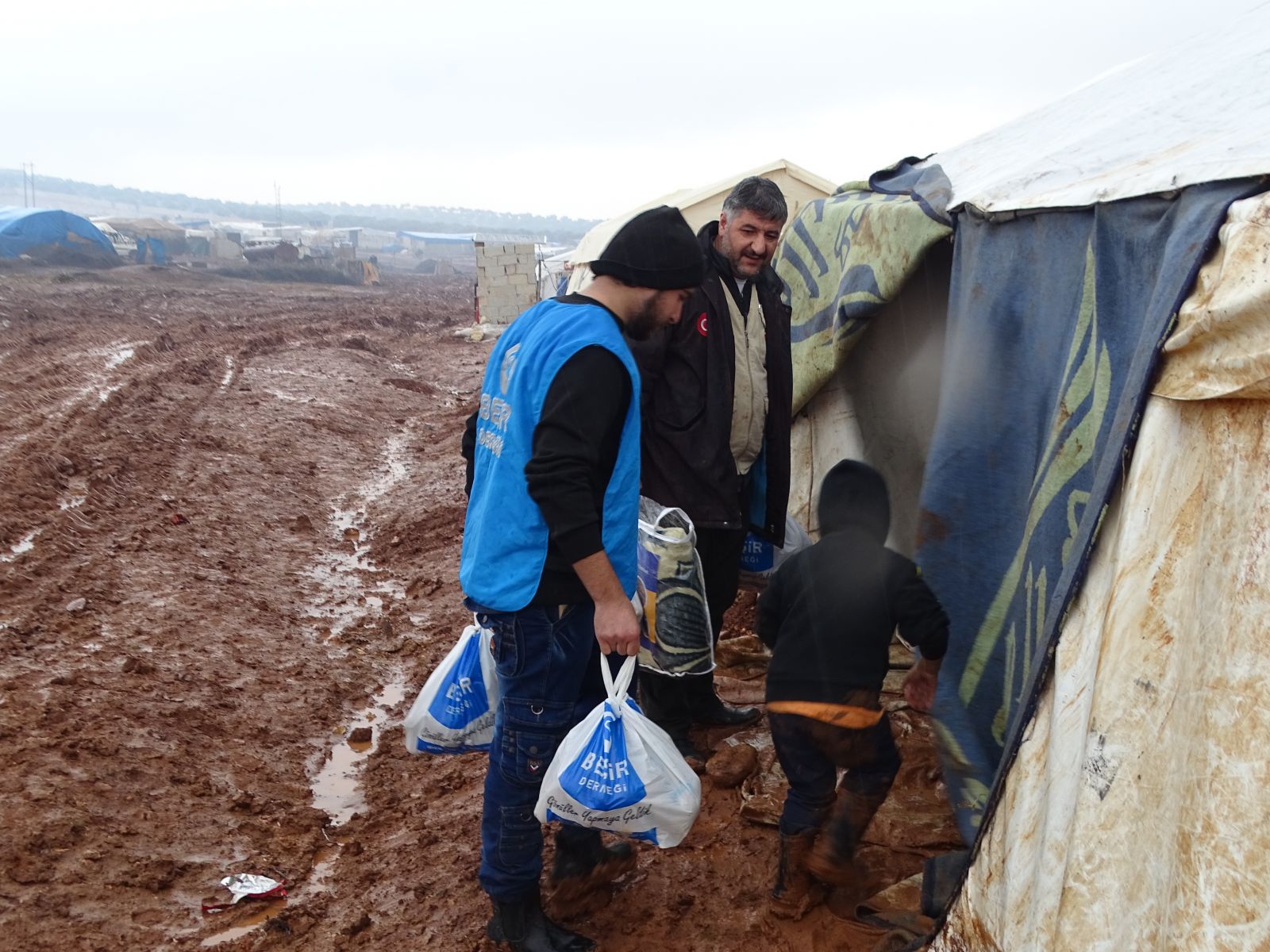 Suriye Yardımları İçin Dernek