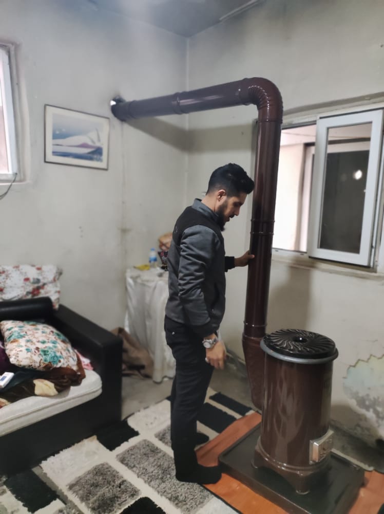 Eyvan Temsilciliği Kış Yardımları ile Minik Yüreklere Dokundu