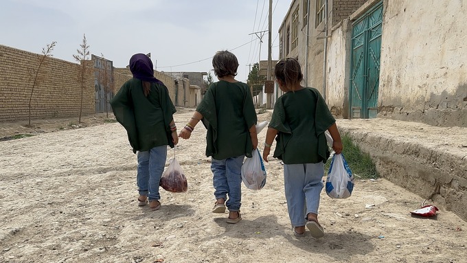 akika kurban bağışı eti ihtiyaç sahiplerine veriliyor.