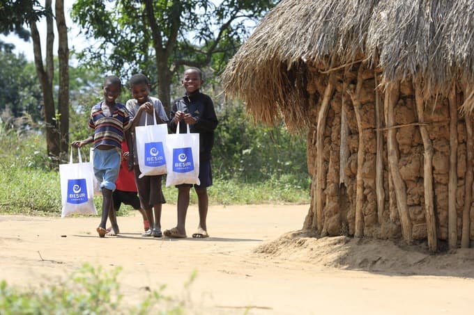 akika kurban bağışı sahiplerini buluyor